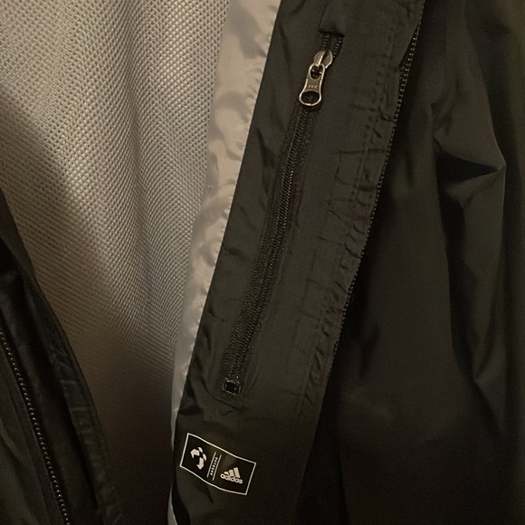 Adidas rain jacket - Picture 4 of 4